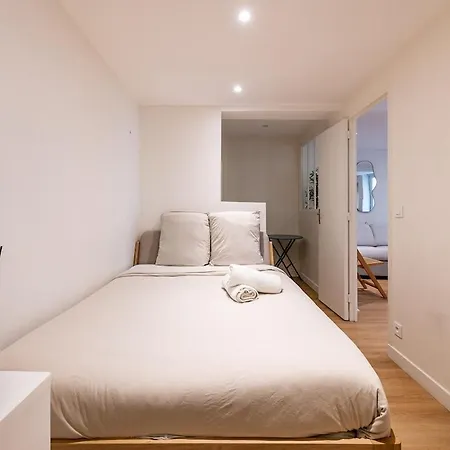 Avenue Breteuil Family - 11 Pers - Unique - Cosy Апартаменты