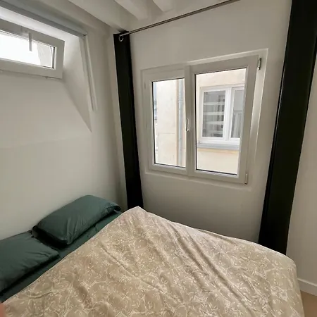Lovely 10 Min Walk To Louvre 3 Persons Apartman Párizs