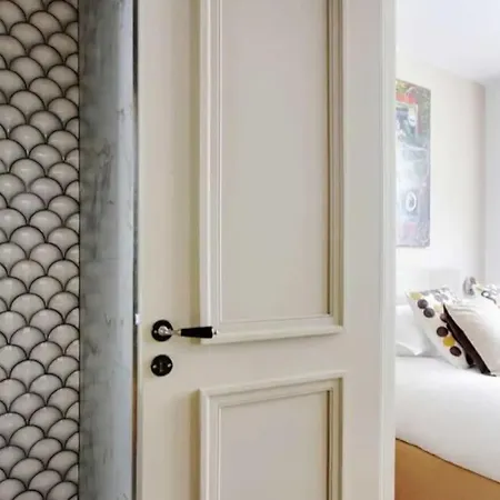V Vast Apartment, Steps From Place Des Vosges Ac Appartement