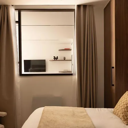Appartement Elegant - Ac- 2br-6p- Madeleine *