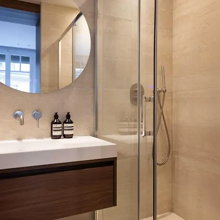 Appartement Elegant - Ac- 2br-6p- Madeleine Parijs