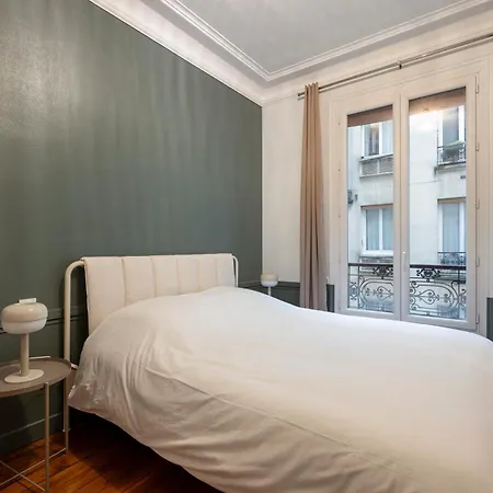 2 Bdr Saint Lazare Galeries Lafayette 8