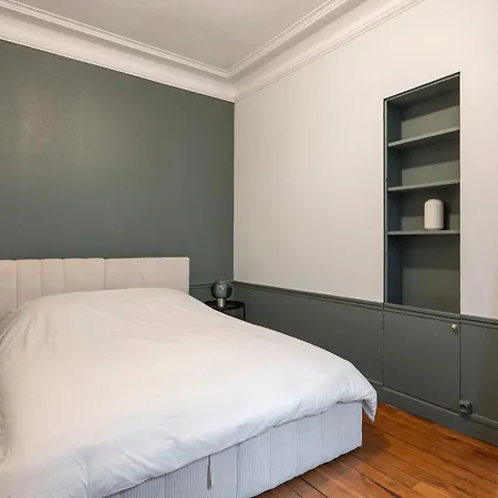 Appartement 2 Bdr Saint Lazare Galeries Lafayette 8