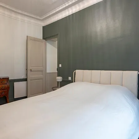 2 Bdr Saint Lazare Galeries Lafayette 8 Parijs