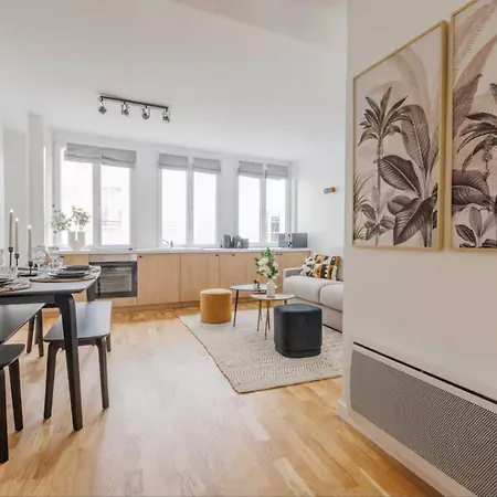Suite-appartement 4stars Pour 6 A 10 Min Du Marais Parijs