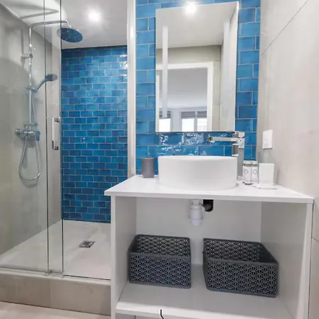 Suite-appartement 4stars Pour 6 A 10 Min Du Marais Parijs