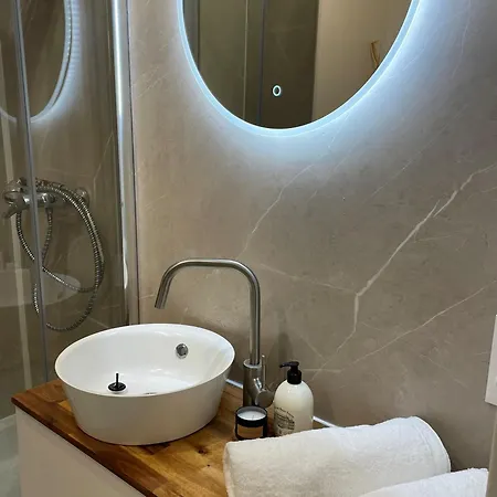 Apartman Parisian Mona Lisa - Heart Of