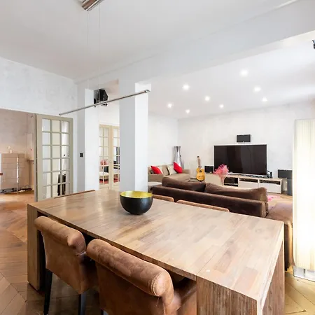 아파트 Passy Spacieux 2 Balcon *