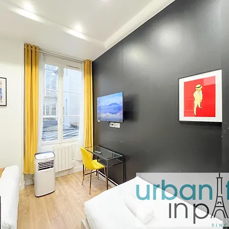 156 - Urban Ysl Flat In Montorgueil Apartment