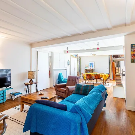 Apartment Guestready - Spacious Retreat Near Buttes-chaumont Paris