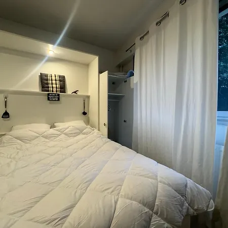 Studio Miromesnil Apartment