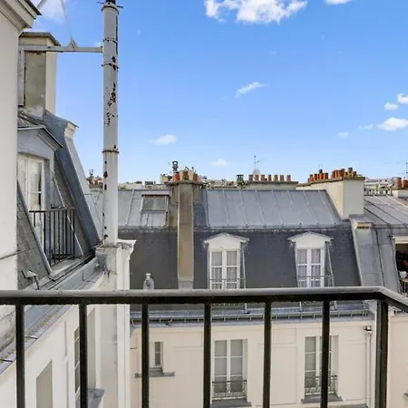 Apartman 503 Pergolese - Charming In 16 *