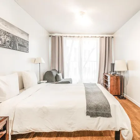 Apartment Champs Elysees Flat Paris