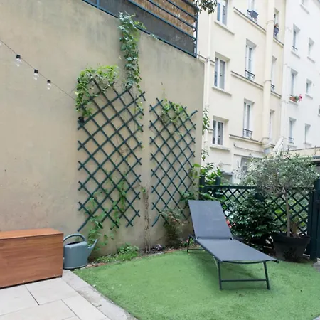 Beautiful With Terrace Near Bastille 아파트