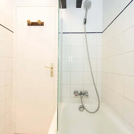 Bnbnova - 1br - Upper Marais & Pompidou Párizs
