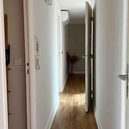 Large, Quiet, Familial Floor Duplex Paris