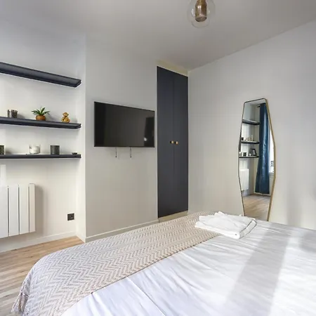 Mykeypers - Amazing Luxury Triplex 3br 8p - Arc De Triomphe Apartment *