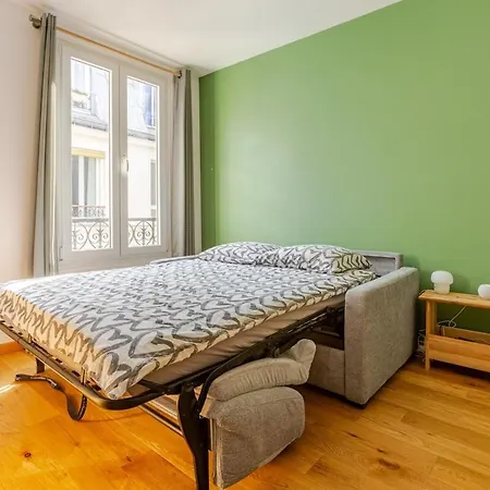 Apartment 11