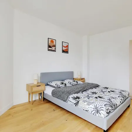 Flexliving - Whole Flat - Fessart Апартаменты Париж