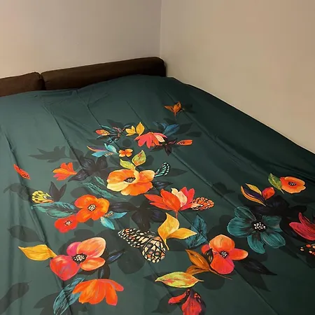 Apartment Bed Setting In Galeries Lafayette Street *