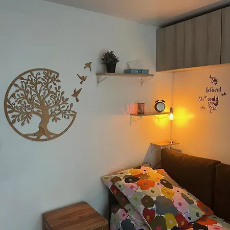 Apartment Bed Setting In Galeries Lafayette Street *