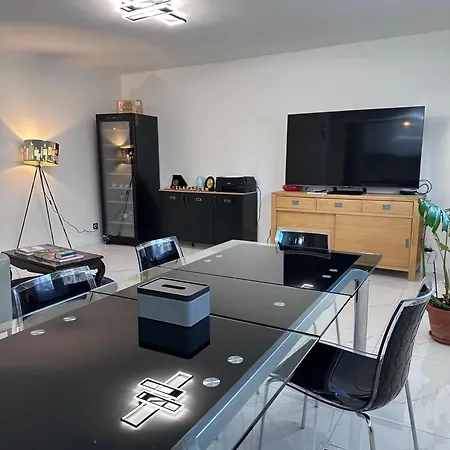 Expo Cosy Appt T5 Avec Jardin *