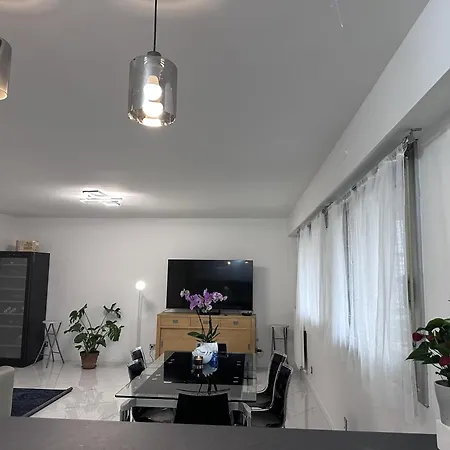 Expo Cosy Appt T5 Avec Jardin *