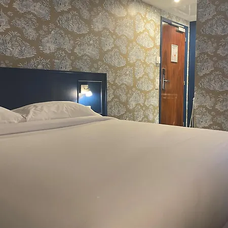 Hotel Le Pergolèse Champs Elysées 4*
