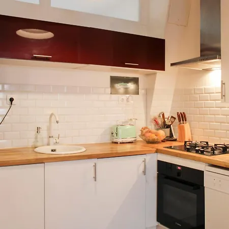 Charming Parisian Stay Just Steps From Montmartre Apartamento Paris