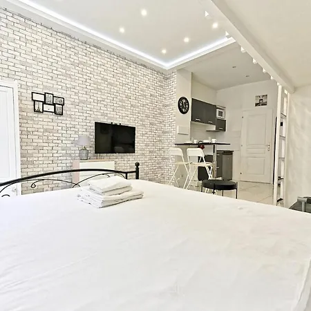 Cosy Proche De Montmartre Charme Du 18e Апартаменты Париж