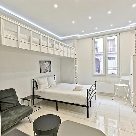 Cosy Proche De Montmartre Charme Du 18e Апартаменты *