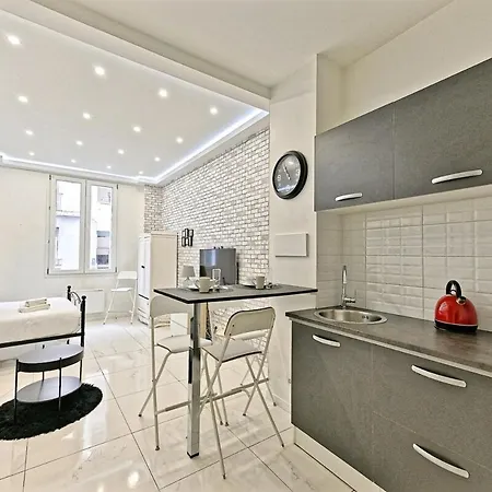 Cosy Proche De Montmartre Charme Du 18e Апартаменты