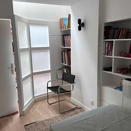 아파트 Atypical Loft In The Heart Of The Marais *