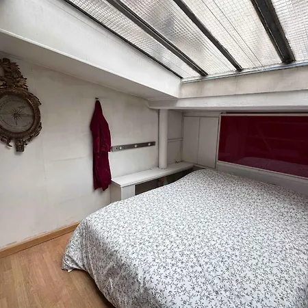 Atypical Loft In The Heart Of The Marais * 파리
