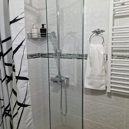 Apartman Est Merveilleux - Buttes-chaumont