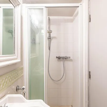 Guestready - Discover The Charm Of Париж