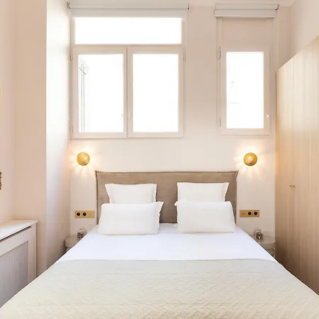 Pick A Flat's In Opera- Rue Saint-george 아파트