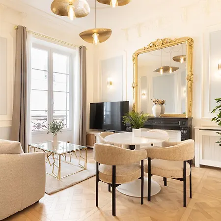 Pick A Flat's In Opera- Rue Saint-george 아파트