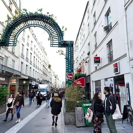 Apartman 11 Chic Sunny Flat At Montorgeuil