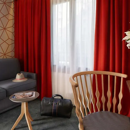 Novotel Les Halles 4* Paříž