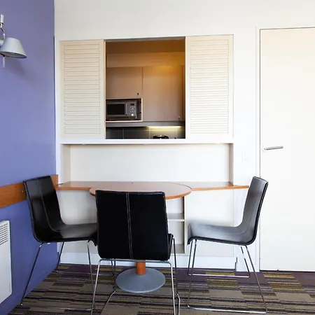 Cosy With Balcony Near Buttes Chaumont Apartment *