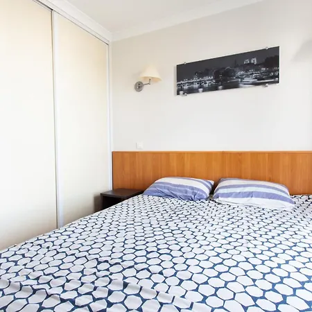 Cosy With Balcony Near Buttes Chaumont * Paris