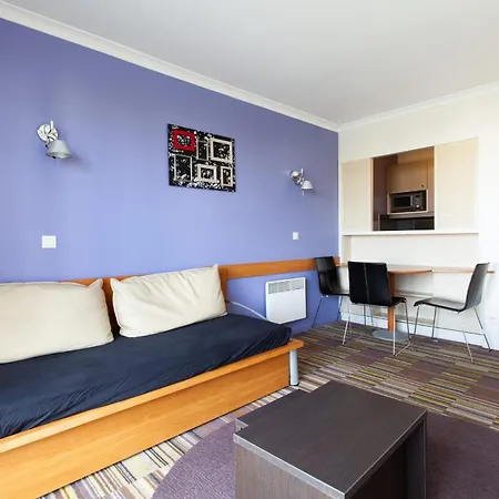 Apartment Cosy With Balcony Near Buttes Chaumont