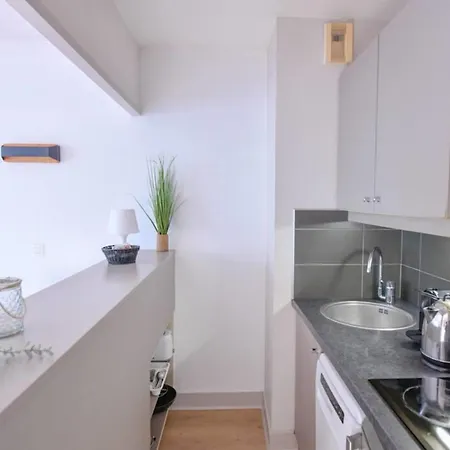 Cosy With Balcony Near Buttes Chaumont Apartment *