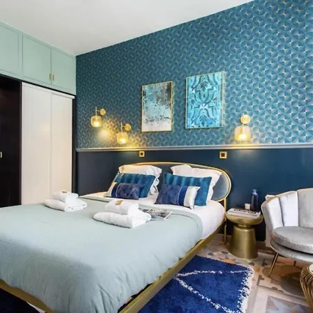 Charming 2br # Grands Boulevards Париж