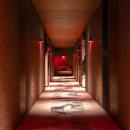 Sax Paris, Lxr & 5*