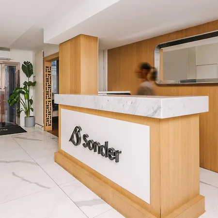 Le Frochot Hotel Pigalle, Sonder By Marriott Bonvoy 3* Paris