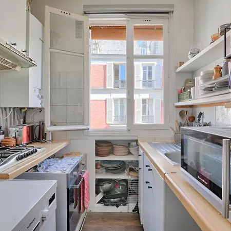 Design In Montmartre! Appartement
