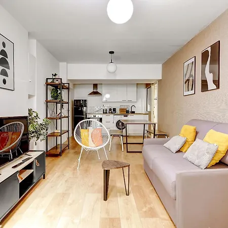Appartement Raffine Proche Parc De La - 4p *