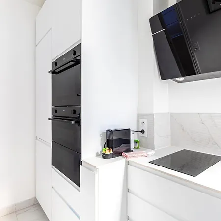 Guestready - Charming In The 15th Arr. Appartement